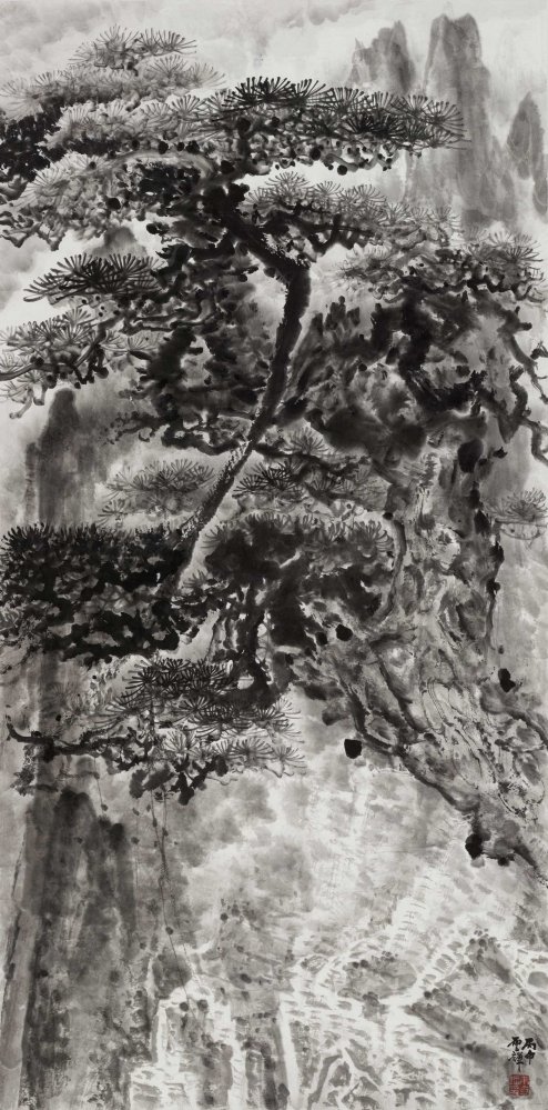 鬱鬱淩雲木